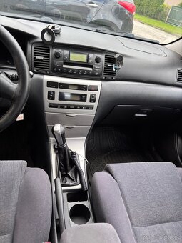 Toyota Corolla - 6