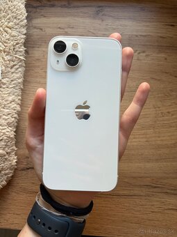 Apple iPhone 13 128 GB Starlight (biely) - 6