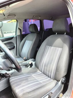 Ford Focus 1.6CDTI 80kw 2009 - 6
