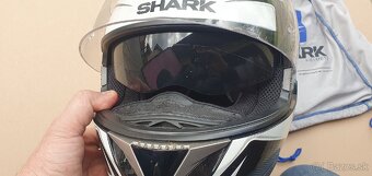 Predám prilbu shark - 6