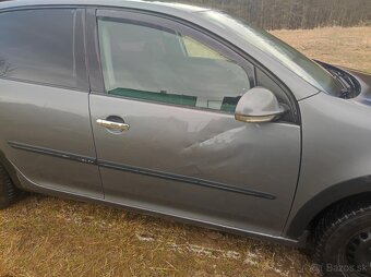 Golf V - 6