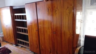 kompletná jedáleň a kompletná spálňa z 60-70 rokov - 6