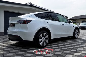 ⏩ Tesla Model Y 75kWh Long Range AWD - 6