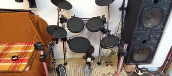 El.bicie Alesis - 6
