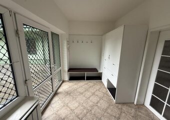 Polyfunkčný obytný dom v SNV - 6