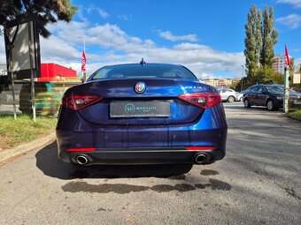Alfa Romeo Giulia 2.2 Diesel 180 AT Super - 6