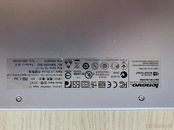 Lenovo IdeaPad Yoga 11 - 6