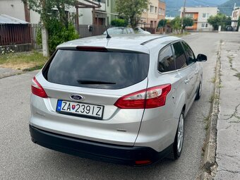 Ford Focus Combi 1.6tdci 2013 - 6