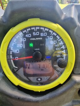 Polaris RZR 1000 - 6