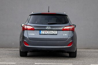 Hyundai i30 CW 1.6i CRDi VGT Family - 6