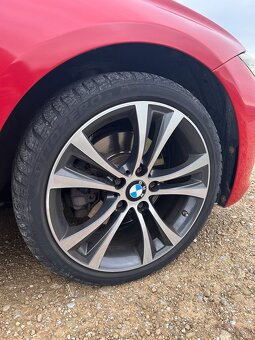 Predám BMW F30- 320d sport line - 6