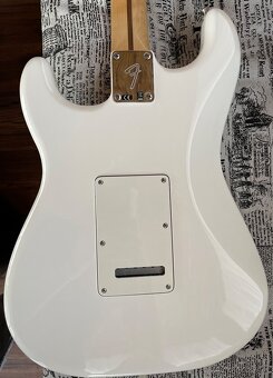 Fender Player Series Stratocaster MN Polar White - 6