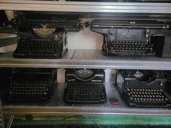 Predam zbierku starozitnych pisacich strojov - 6