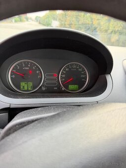 Ford Fiesta 1.3 benzín - 6