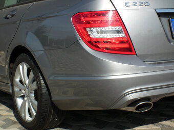Mercedes-Benz C220 - 6