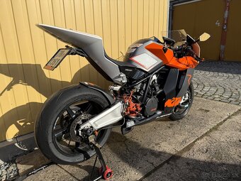 KTM 1190 RC8 2011 - 6