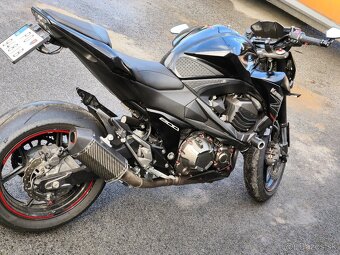 Kawasaki Z800 - 6