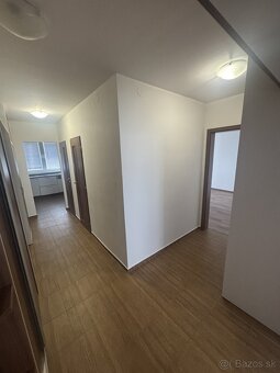 PIEŠŤANY prenájom priestranného 4i bytu s pekným výhľadom - 6