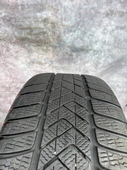 Zimní sada Volvo V60 S60 235/40R19 96V - 6