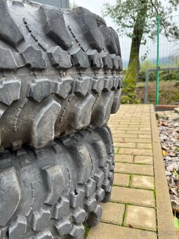 Silverstone 35x11,5r15 - 6