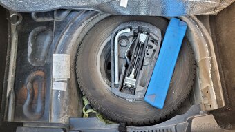 Seat Ibiza 1.2, benzín, 51kW, 2009, čierna - 6