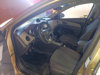 Chevrolet Cruze 1,6 Benzin + LPG - 6