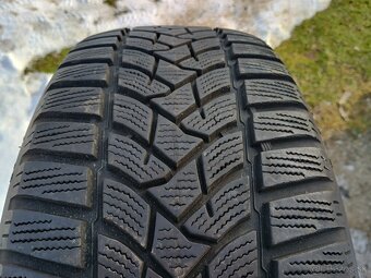 Zimné pneu Dunlop, 215/60 R16 - 6