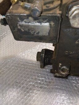 Vstrekovacie čerpadlo Liaz 110.850 - 6