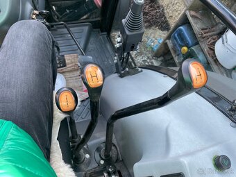 Predám Traktor Ursus 9014H s čelným nakladačom - 6