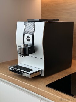 Kávovar JURA Z6, vrcholný model kávovarov JURA - 6