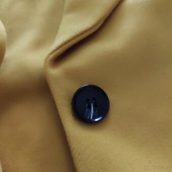 Žlto horcicovy kabát s opaskom - 6