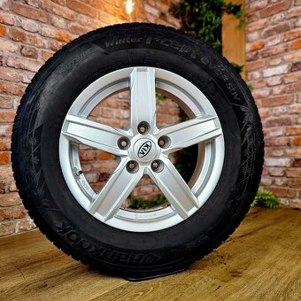 R16 5x114,3 OEM KIA Sportage, Hyundai Ix35 + zimné 215/70R16 - 6
