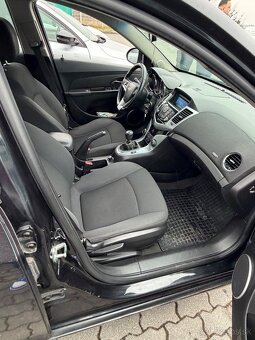Chevrolet Cruze - 6