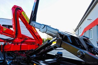 MERCEDES ATEGO HÁKOVÝ NOSIČ KONTAJNEROV HYDRAULICKÁ RUKA EU5 - 6
