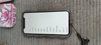 iPhone 11 64GB - 6