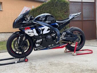 Suzuki GSXR 1000 bez TP - 6