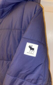 Detská zimná bunda Abercrombie & Fitch tmavomodrá 13-14 r - 6