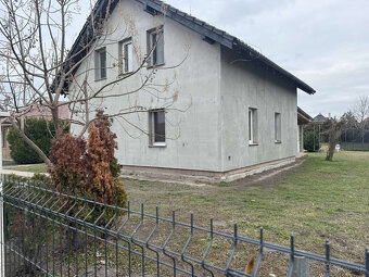 Nová cena - Rodinný dom s krásnou záhradou - 6