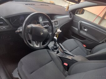 Renault Laguna 3 - 6