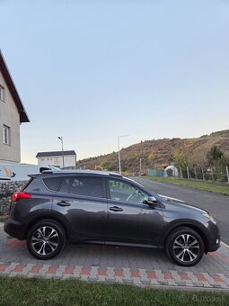 Toyota Rav4 2.0 D-4D - 6