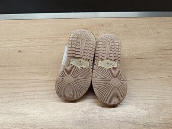 Kožené sandálky Lasocki, veľkosť 21 a 22 a tenisky - 6