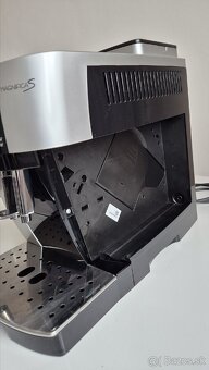 2021 Kávovar DeLonghi Magnifica S - 6