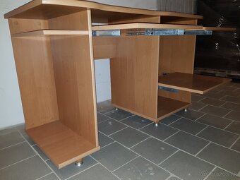 Predám PC Stôl 120x60. - 6