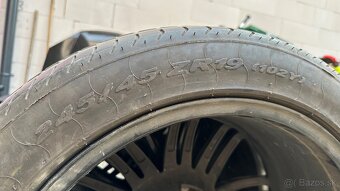 245/45 r19 - 6