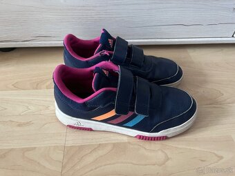 Tenisky Adidas, v.36 2/3 - 6