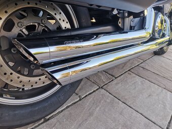Yamaha XVS 1300 Midnight Star - 6