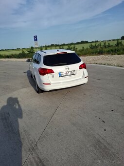 Opel Astra J - 6