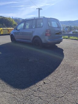 Predám Volkswagen Touran facelift 2.0fsi CNG - 6
