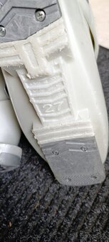 Dámsky lyžiarsky výstroj - 6