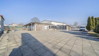 Byty, kancelárie, garáže a pozemok - 6